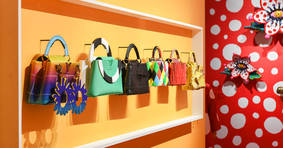 ส่องบูทสุดปังในงาน Art Basel Miami กันหน่อย! Louis Vuitton คอลแลบฯ ศิลปินดัง ประกอบเป็นดิสเพลย์จี๊ด ๆ ที่ผสมไอเทมของแบรนด์กับงานอาร์ตไว้ด้วยกัน