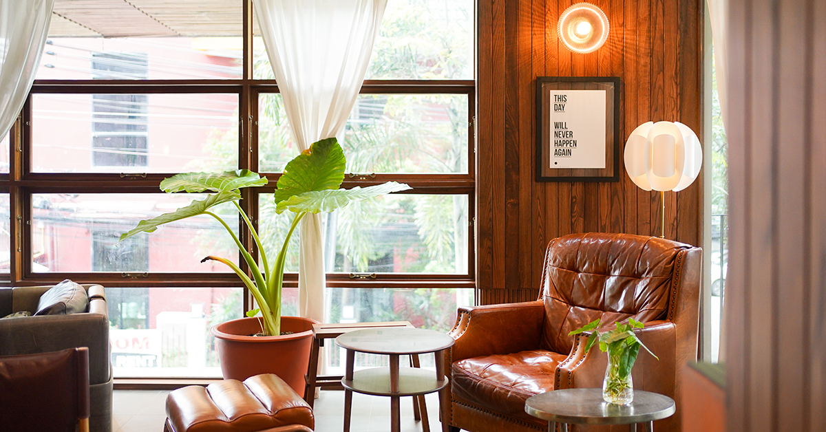 Mareeji คาเฟ่ที่เป็นดั่งห้องนั่งเล่นรับแดดยามเช้า ที่ให้เรานั่งปล่อยใจจิบกาแฟได้ทั้งวัน