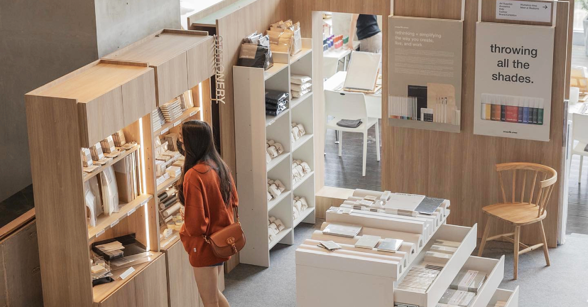 เพาะบ่มอารมณ์ศิลป์ไปกับเวิร์กชอปดี ๆ จาก Mediums ที่ป็อปอัปสโตร์ ณ Central Embassy ตลอดเดือน พ.ย. นี้!