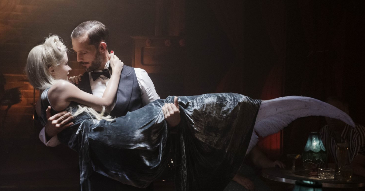 ถ้ารักเธอแล้วต้องเจ็บก็ขอเจ็บ: ชวนดู A Mermaid in Paris หนังโรแมนติกแฟนตาซีของคนรนหาที่(รัก)