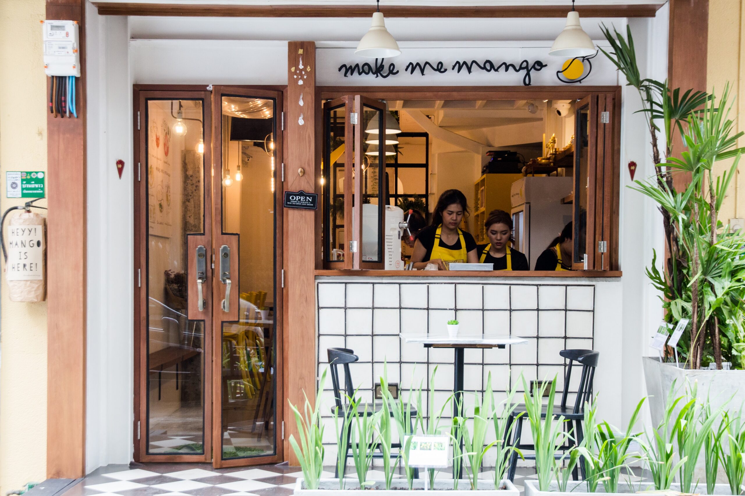 คาเฟ่-ร้านอาหารไว้ฝากท้องรอบเกาะรัตนโกสินทร์