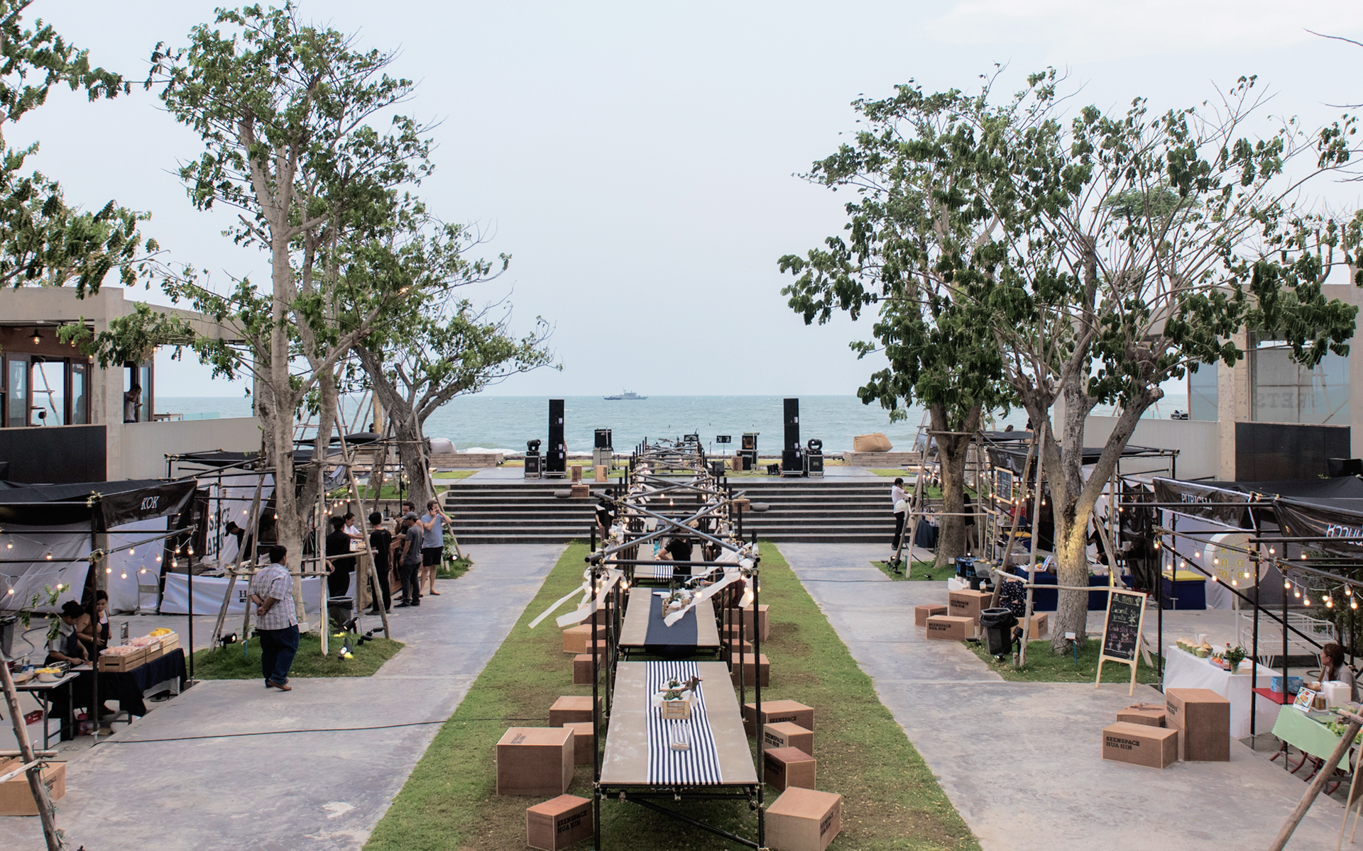 Last Minute! แพ็คกระเป๋าพาแม่ไปเที่ยวกับ 5 จุดหมายใกล้กรุงเทพฯ