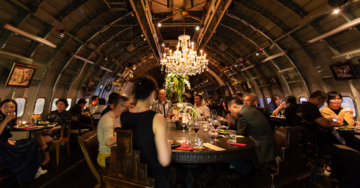 ‘Diaspora’ ปฐมบทแรกแห่งคอร์สอาหารหรูหลังวันสิ้นโลกบนยาน NA-OH เครื่องบินยักษ์กลางช่างชุ่ย