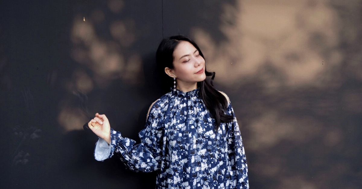 โปรดักต์คือเนื้อเพลง วัตถุดิบคือหัวใจ: การเทใจใส่ผลงานในแบบ แอ้ม อัจฉริยา ผู้ที่ทำให้ ‘คั่นกู’ น่าประทับใจขึ้นอีกระดับ