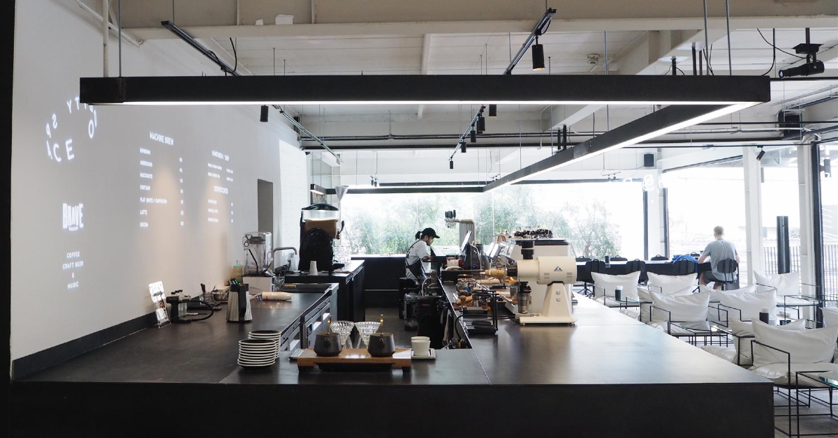 ใช้ชีวิตทั้งวันไปกับพื้นที่แห่งใหม่ Space Oddity ทองหล่อซอย 13