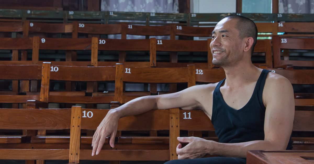 คุยกับ พิเชษฐ กลั่นชื่น ศิลปินร่วมสมัยผู้คิดนอกกรอบจากพื้นฐานความรู้จริง