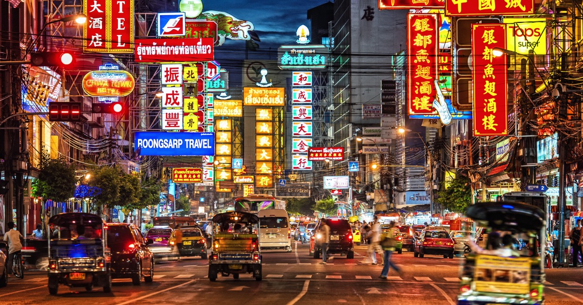 รวม 5 พิกัดของหวานเด็ดในเยาวราชยามค่ำคืน