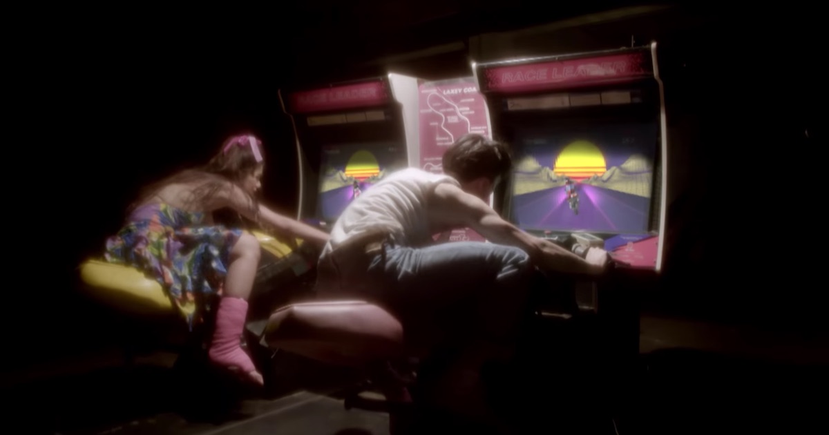 ทุกคนควรต้องดูเอ็มวีใหม่ของ Polycat เดี๋ยวนี้