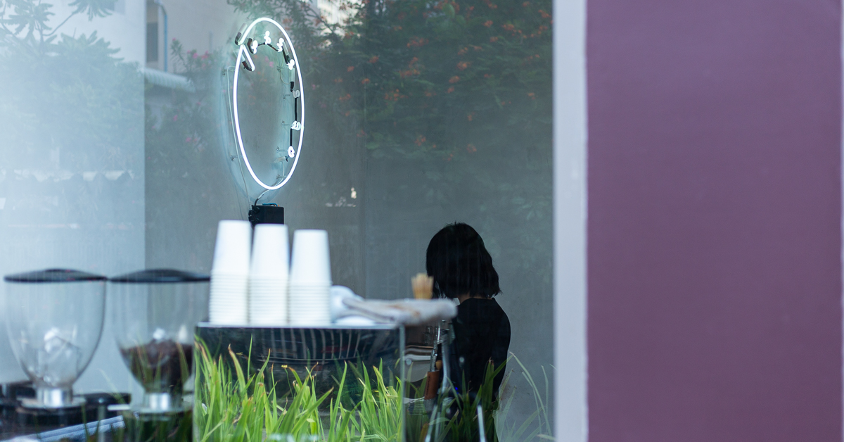 Pressed Café บาร์กาแฟสีเทาขวัญใจสายมินิมอลลิสต์ย่านพระราม 9