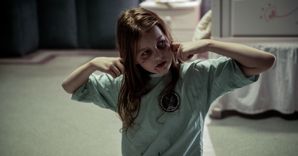 สวรรค์อยู่ในอก นรกอยู่รอบตัว: ชวนดูหนังไล่ผีที่มีกลิ่นอายแบบซูเปอร์ฮีโร่ Prey for the Devil ที่ฉีกกฎเกณฑ์การไล่ผีแบบเดิม ๆ