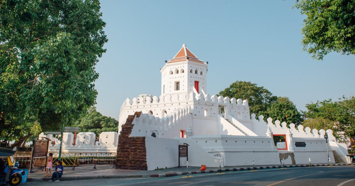 ออกสำรวจพื้นที่รอบเกาะรัตนโกสินทร์ ที่เหมาะแก่การไปเที่ยวเล่นในวันเสาร์-อาทิตย์