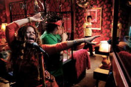 7 ร้านคาราโอเกะดีๆ ที่เหมาะจะไปกับเพื่อนเป็นกลุ่ม