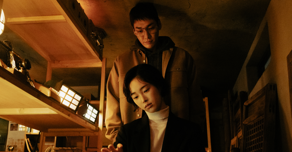 ชวนดูซีรีส์ทริลเลอร์เกาหลีมู้ดไม่เหมือนใคร Somebody ที่ดึงเรื่องเทคโนโลยีกับการทรงเจ้ามาเล่าชีวิตฆาตกรต่อเนื่อง และ ‘คนชายขอบ’ ได้อย่างน่าสนใจ