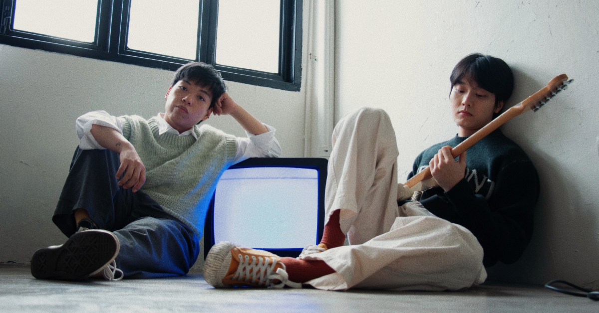 เธอไม่มาเป็นชู้ เธอไม่รู้หรอก: Tale ปล่อยเพลง ‘รอ (Stand By)’ เล่าเรื่องราวการแอบหวังของคนที่เป็นได้แค่ส่วนเกิน