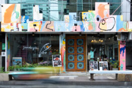 Sundays กับโลเคชั่นใหม่ในทองหล่อที่เปี่ยมไปด้วยศิลปะแบบ Dadaism