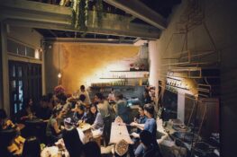 5 บาร์ดนตรีสดที่เหมาะกับการไปเสพเพลงดีๆ