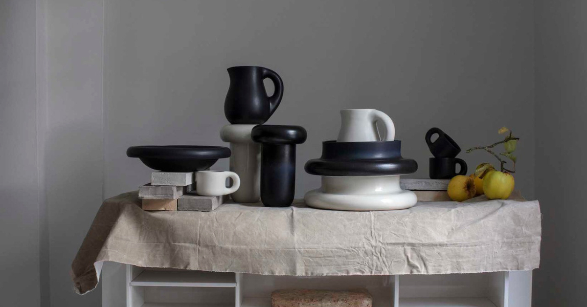 ดีไซน์สตูดิโอแห่งกรุงลอนดอน Toogood เปิดตัวโฮมแวร์เซรามิกคอลเลกชันแรก ที่แสนจะเรียบ เนี้ยบ และดูอบอุ่น