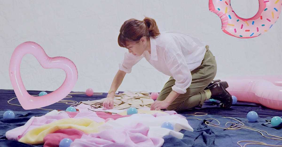 เมื่อศิลปินผู้สร้างความสดใสอย่าง Pomme Chan หยิบเอา Uniqlo Linen มารังสรรค์เป็นงานอาร์ตสุดสดใสรับซัมเมอร์