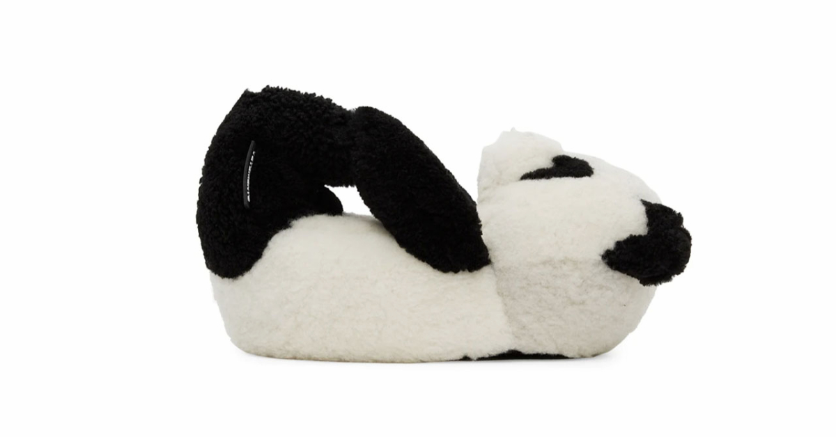 Vetements ปล่อยสลิปเปอร์น้องหมีผู้พิทักษ์ ให้ความน่ารักดูแลเท้าเราอย่างนุ่มนิ่มปุกปุย