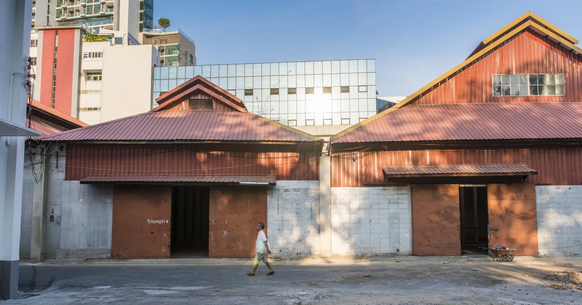 มาดูโกดังที่กำลังจะเป็น Warehouse 30 โดยดวงฤทธิ์ บุนนาค