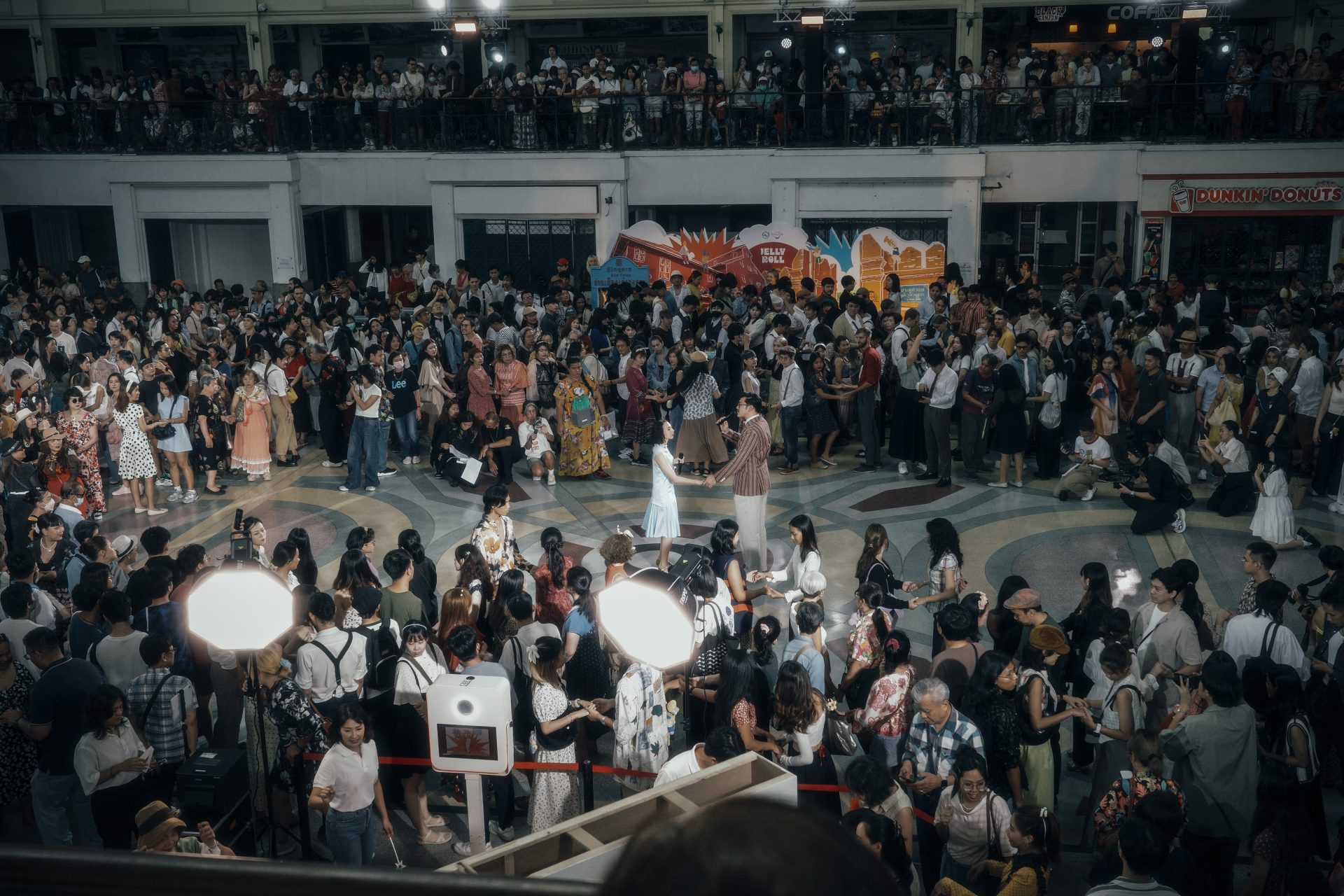 Amazing Thailand: Swing Dance Hua Lamphong งานเต้นหนึ่งปีมีครั้ง ที่เปลี่ยนสถานีรถไฟหัวลำโพง ให้กลายเป็นฟลอร์เต้นสวิงสุดคลาสสิกในวันที่ 17 สิงหาคมนี้